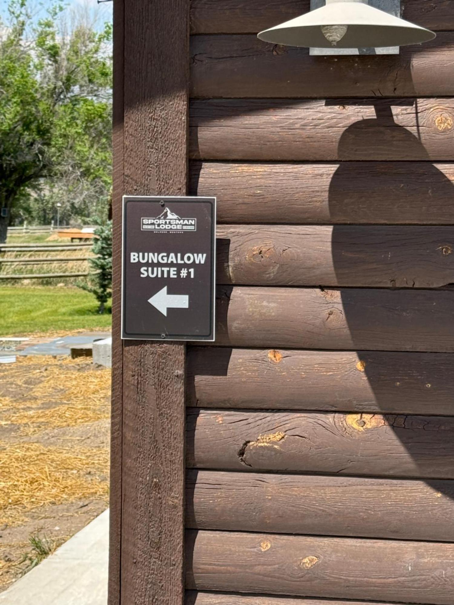 Sportsman Lodge Melrose Mt 巴提 外观 照片