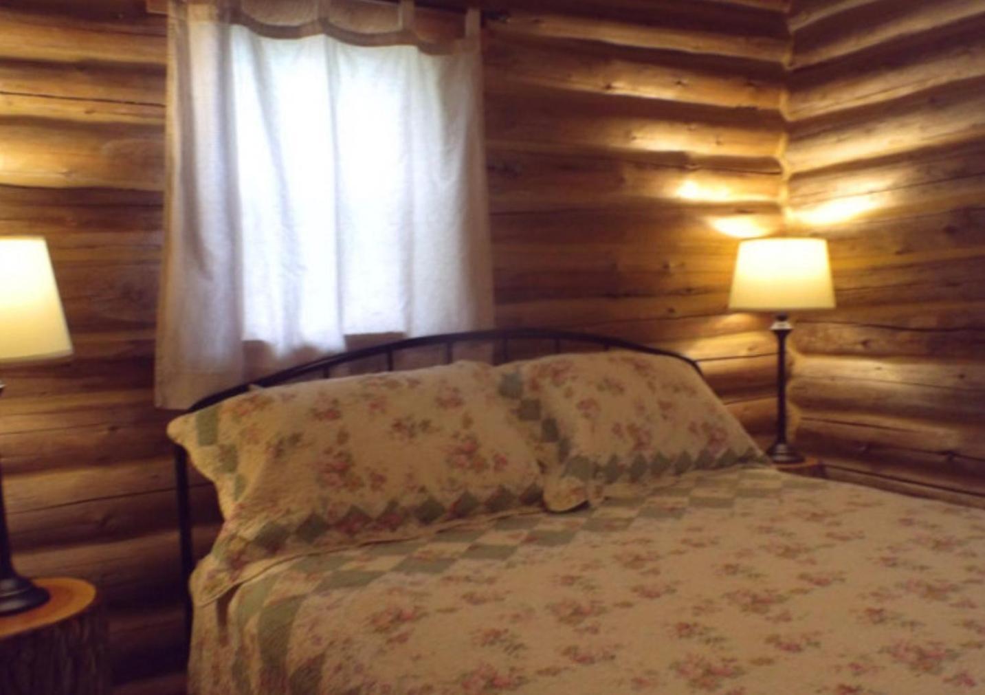 Sportsman Lodge Melrose Mt 巴提 外观 照片